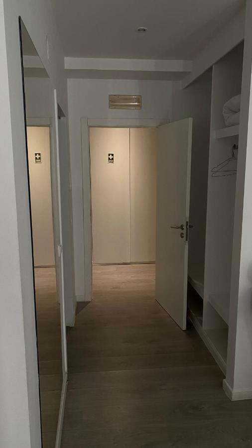 Brandao House Vandrerhjem Caparica Eksteriør bilde